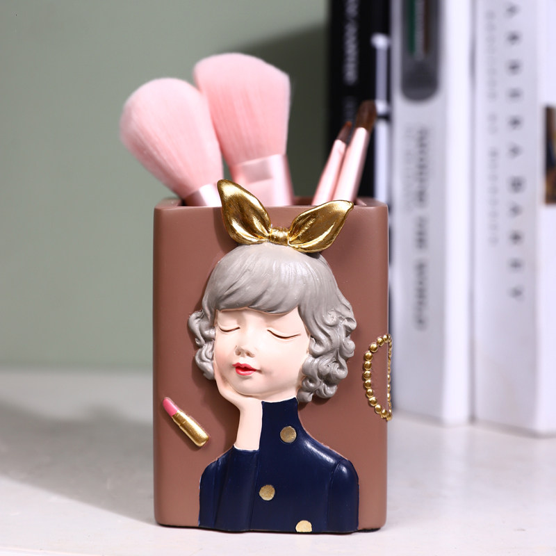 Creative Fashion Pen Holder Female Net Red Exquisite Storage Box Modern Simple Desktop Children Cute Makeup Brush Storage Bucket