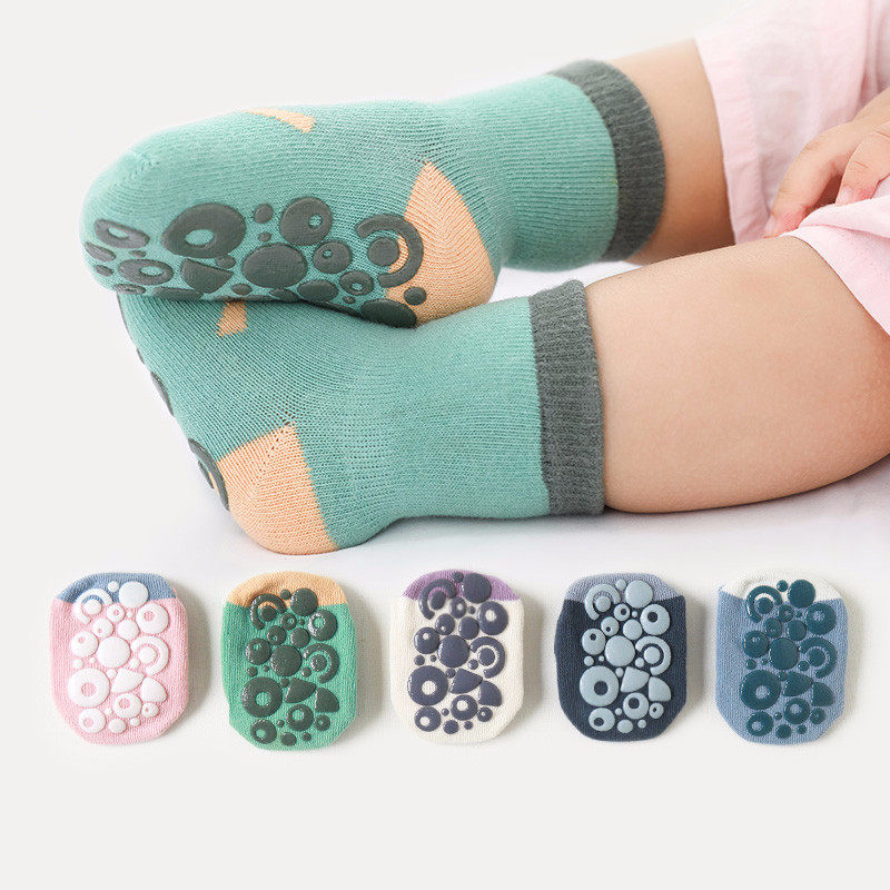 Spring, autumn and winter infants and young children 0-1-3 years old toddler thickened indoor dispensing non-slip crawling floor pure cotton socks