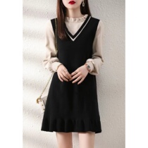 SNICYKER Liandress Girl 2022 Spring new weight reduction Aging Lean two wool knit long sleeves Short skirts