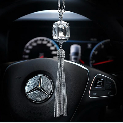 Car pendant Car pendant Car rearview mirror pendant High-grade crystal Korean net red pendant Car pendant