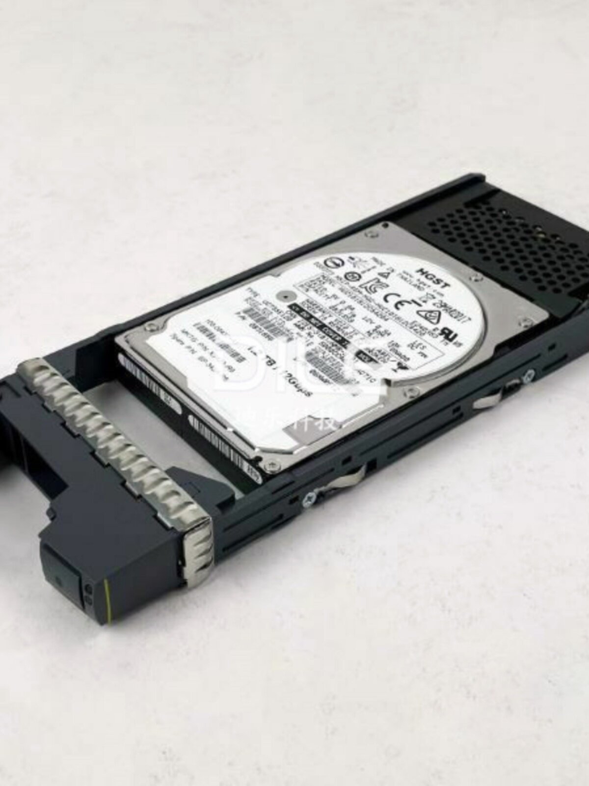 108-00432 NETAPP 1.2T 12GB 10K 2.5 Storage Hard Drive 2