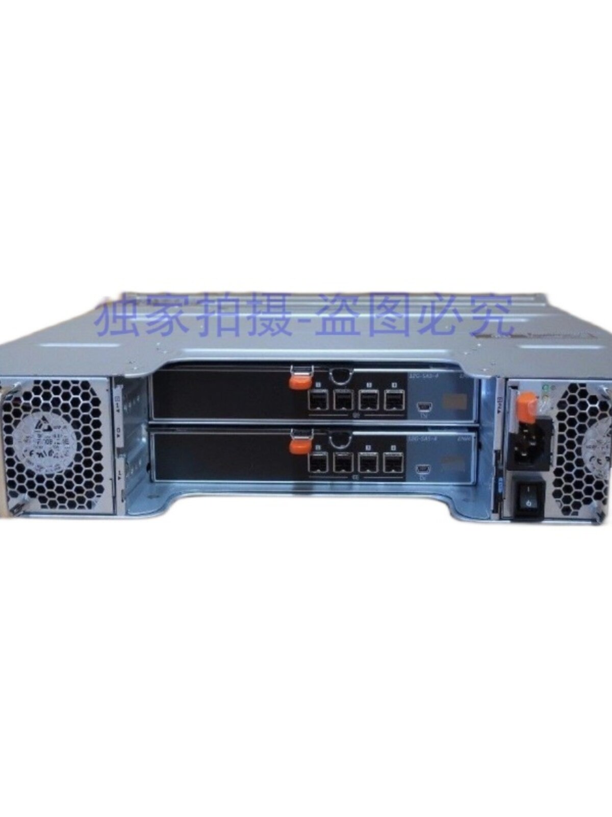 SC420 Dell Storage 24-drive 2.5-inch SC5020 Expansion Enclosure 1 SC420 Dell Storage 24-drive 2.5-inch SC5020 Expansion Enclosure