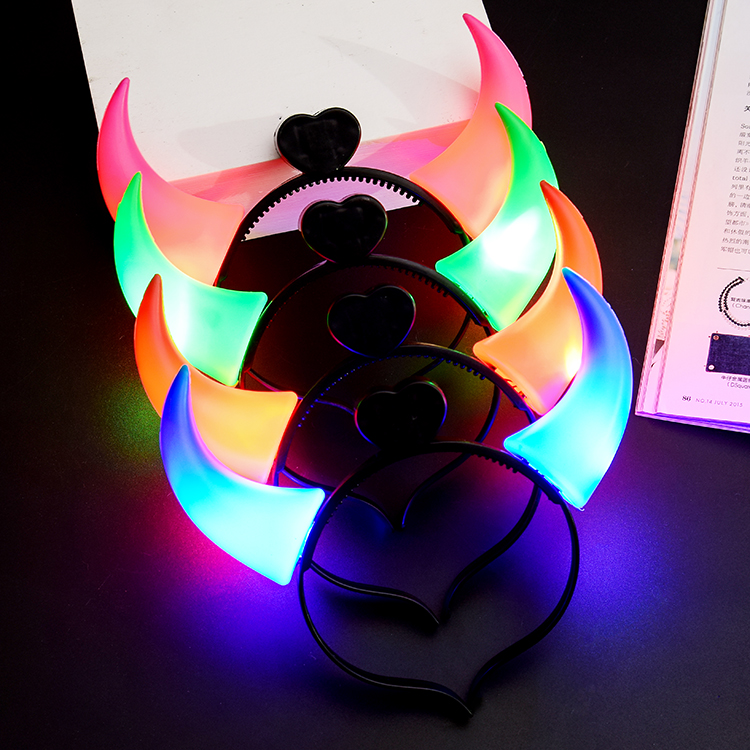 Luminous Head Decoration Sparkling Deer Corner Concert Prop Hair Stirrup Dress Card Night Light Horn Hair Hoop