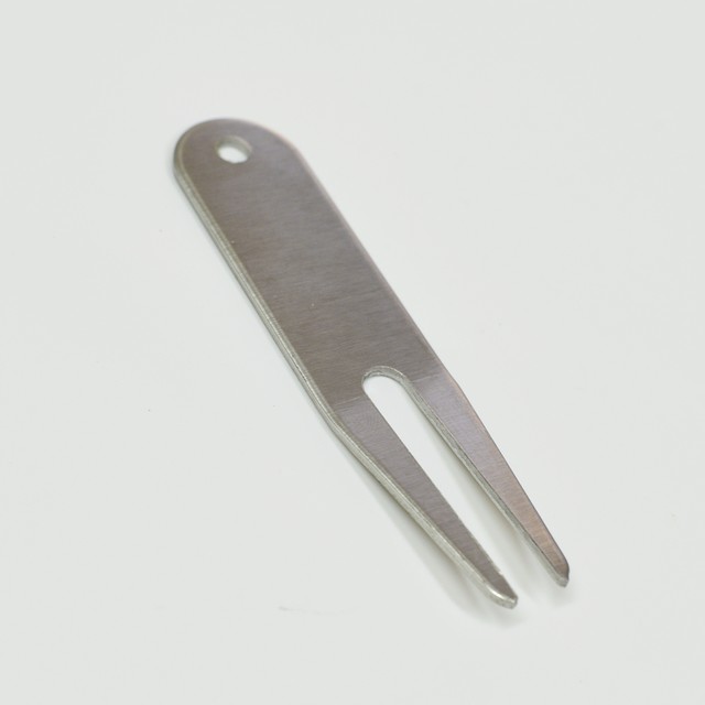 ການຂົນສົ່ງຟຣີ Golf ສີຂຽວ fork multi-function shovel fork ເຄື່ອງມືສີຂຽວ fork ໂລຫະແຜ່ນອຸປະກອນກອຟ