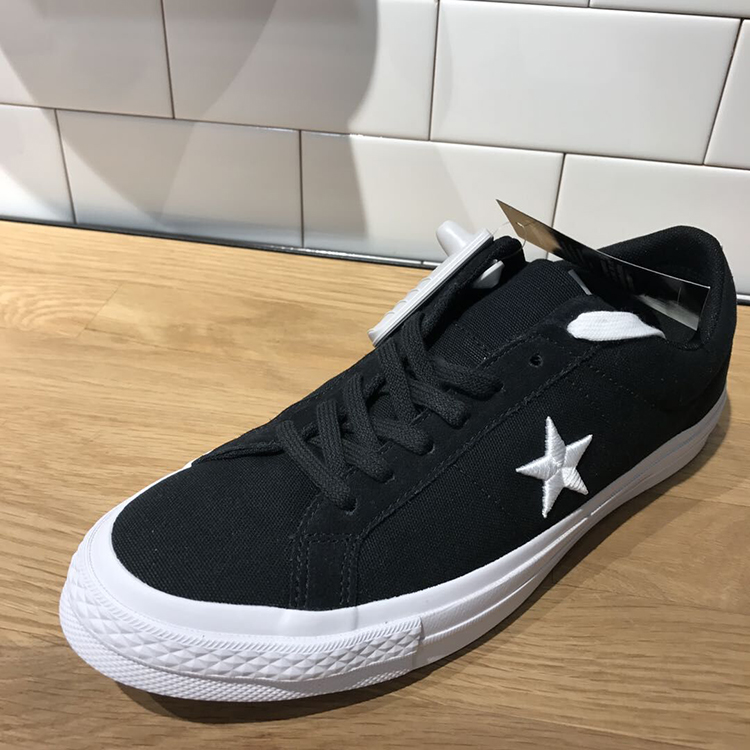 CONVERSE new Converse thêu màu va chạm sao Một ngôi sao nam và nữ giày vải thấp 160600C giày thể thao nam biti's