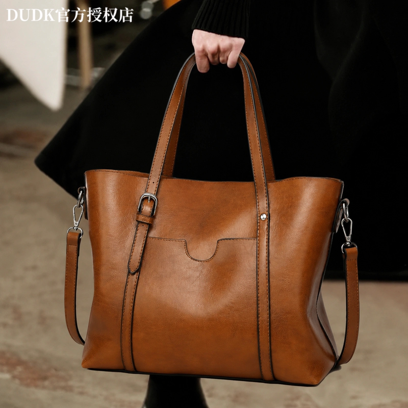 French Dudk Light Luxury Genuine Leather Women's Bag 2026 New Large-Capacity Crossbody Cowhide Simple Versatile Commuter Tote Bag