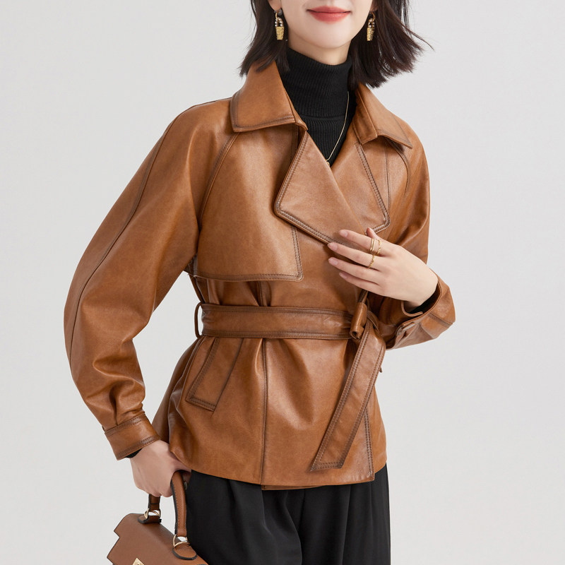 2022 - Spring 2022 European fur skin suit with loose fashion short - coat coat
