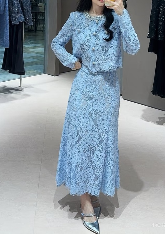 Special Offer Spring and Summer Exquisite Lace Dress Lace Set