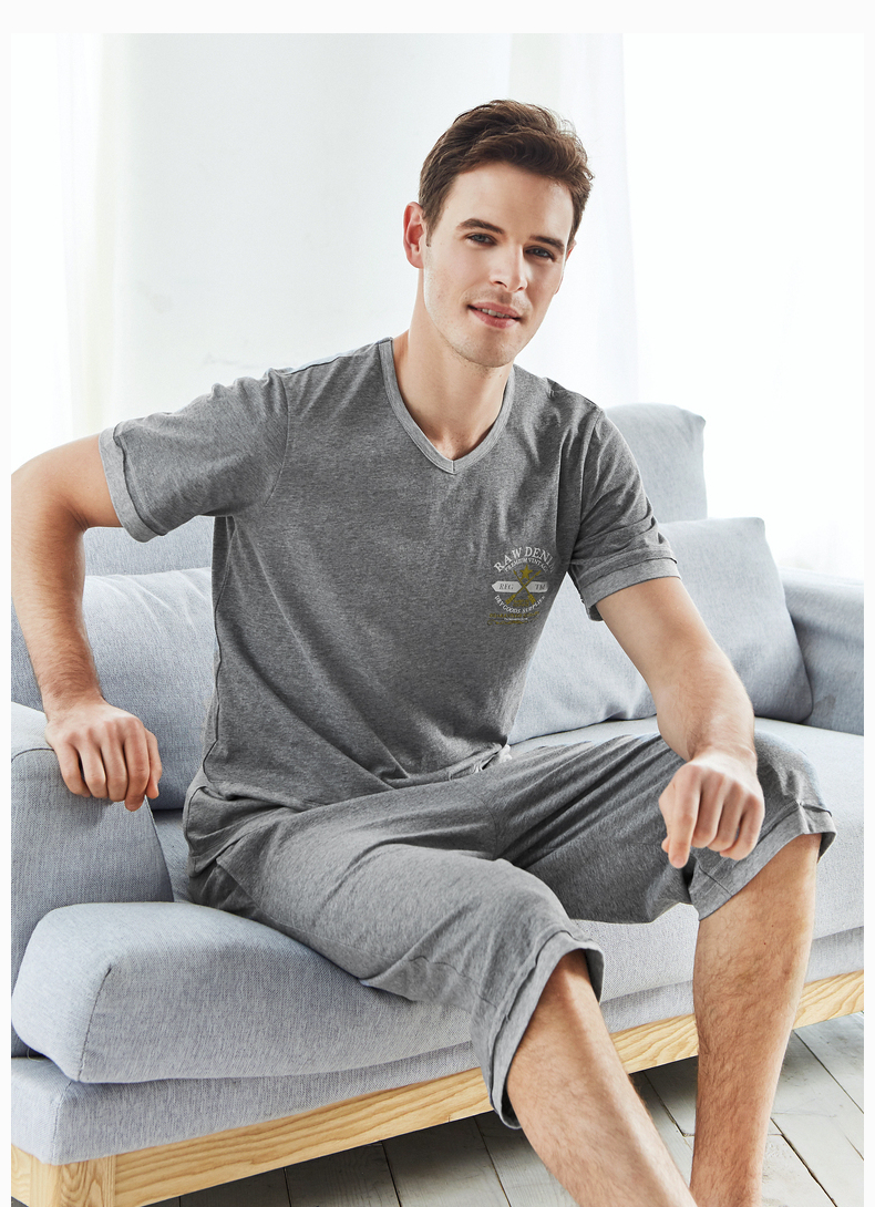 Tiêu chuẩn Mỹ mùa xuân và mùa hè bông mới ngắn tay đồ ngủ nam quần cotton hit màu đơn giản giản dị dịch vụ nhà có thể được đeo bộ đồ khủng long
