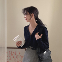 moocobling Korea 21 winter new pure color 100 lap V collar minimalist knit cardiovert woman