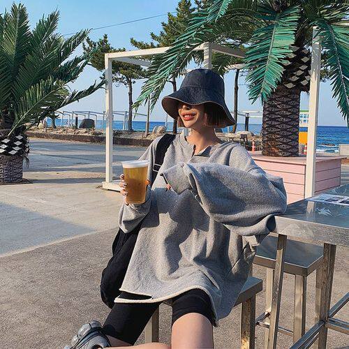 Now Lagirl Korea 21 Fall New Breaking Hole Design Neckline Open Fork Loose Sleeve Head Casual Blouse