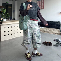 Distressed washed detachable 2-in-1 military camouflage cropped pants