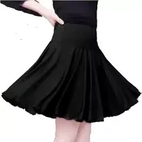 Черная мини-юбка