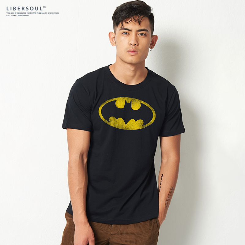 New Batman Personalized Print Pattern Unisex T-Shirt Short Sleeve Logo Summer Dc Retro Effect New Batman Personalized Print Pattern Unisex T-Shirt Short Sleeve Logo Summer Dc Retro Effect