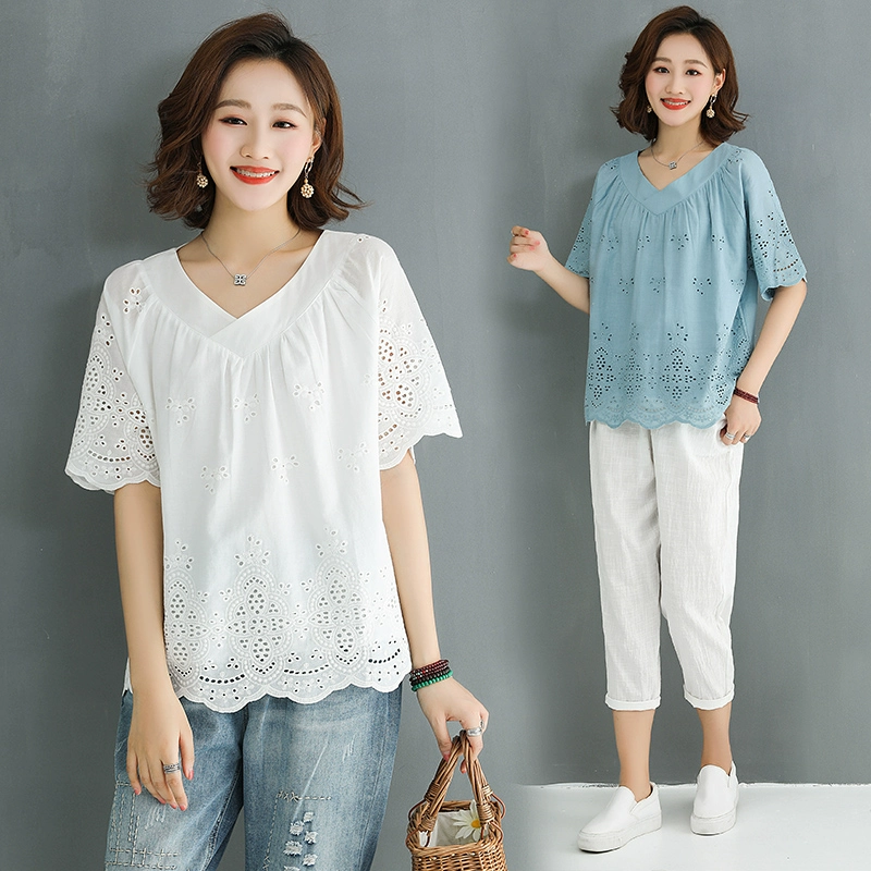 Văn học và nghệ thuật cotton và vải lanh kích thước lớn của phụ nữ cổ chữ V thêu rỗng áo sơ mi tay loe áo sơ mi mùa hè thủy triều - Áo sơ mi