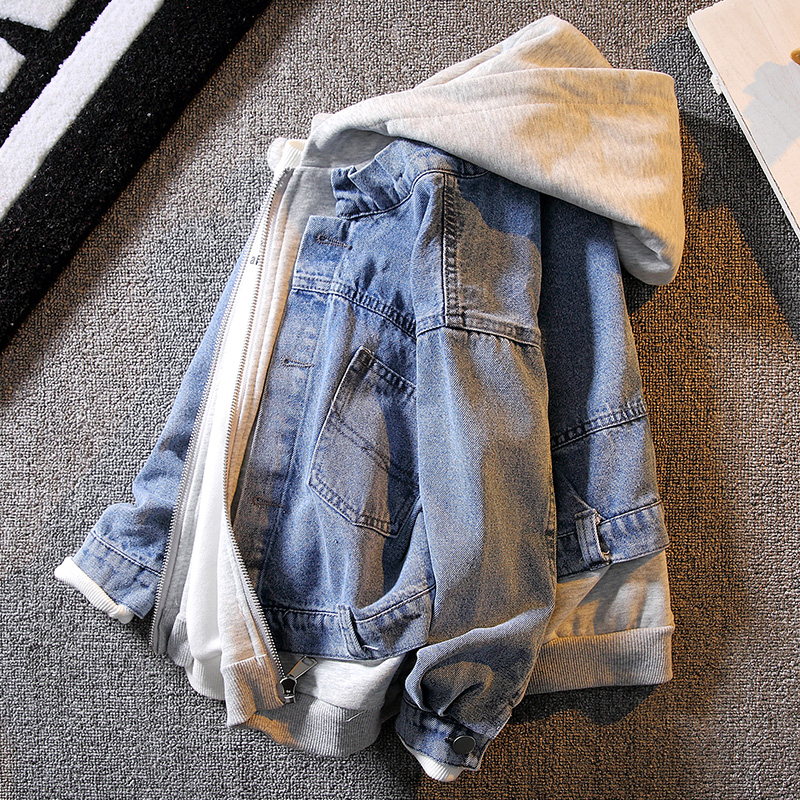 Boy's cowboy coat 2022 new models in spring and fall of the new childhood Han edition piece of hood leave two tides