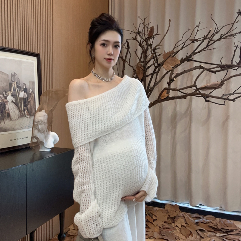 Zoey Maternity Wear [Qianqian Quege] 2026 Early Spring Sweet Hollow Out One-Shoulder Maternity Dress and Skirt Set