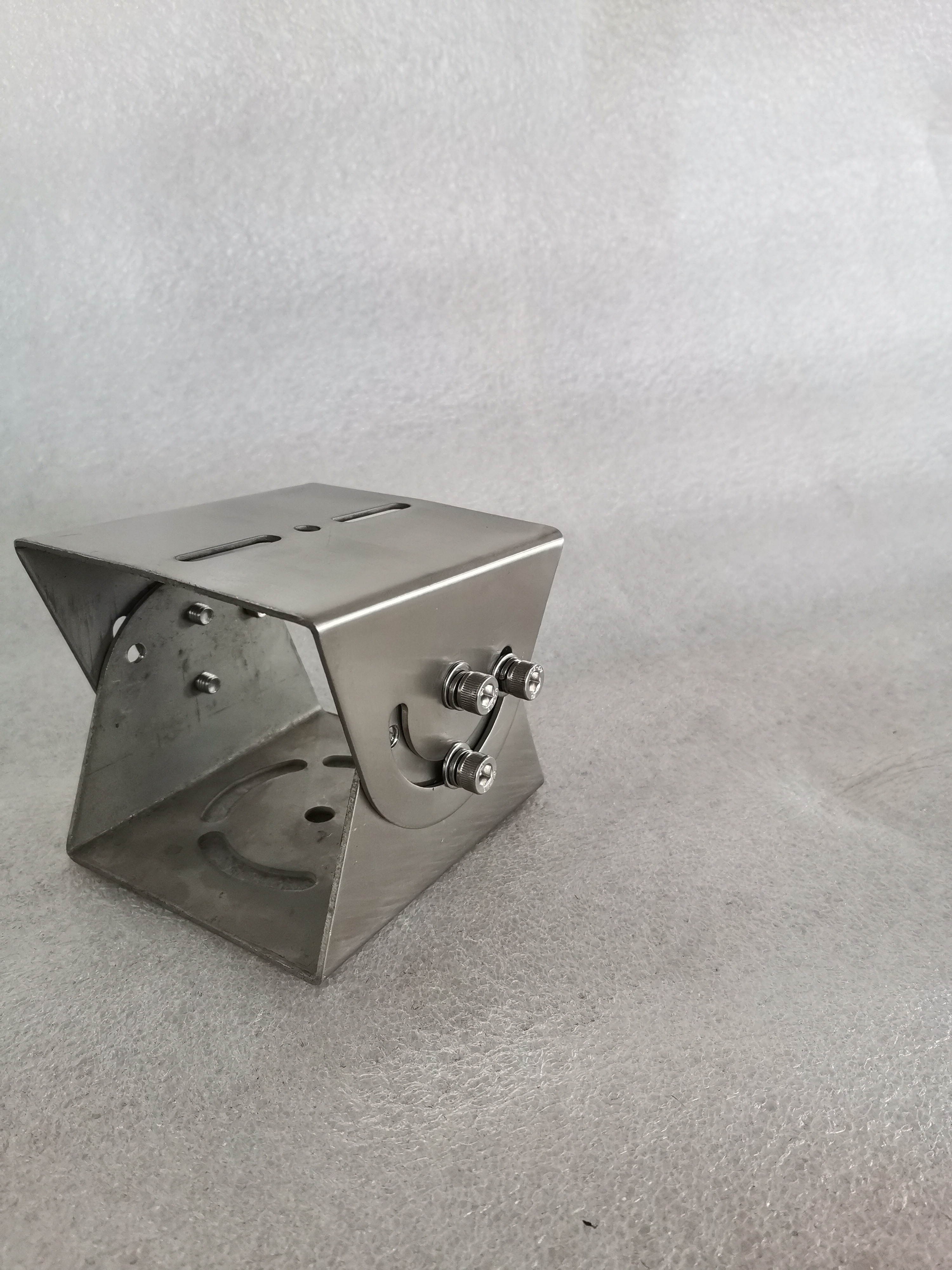 Stainless steel gimbal duckbill explosion protection gimbal