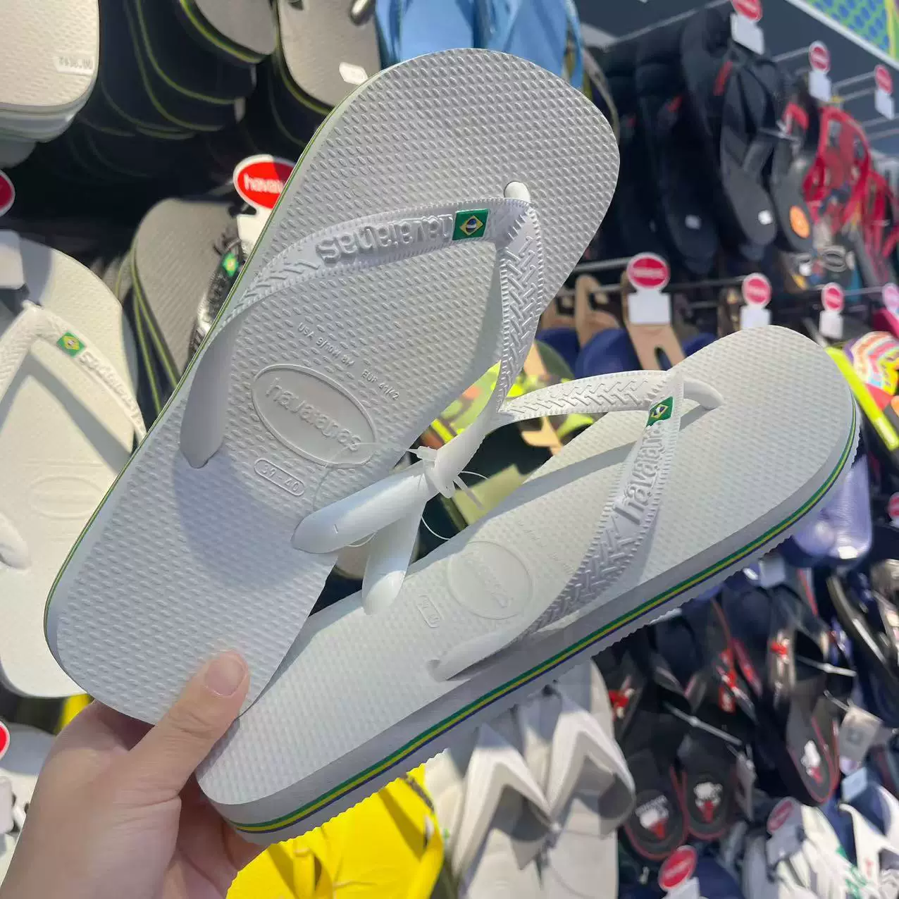Бразильские фудалка Havaianas национальный флаг Havana персонаж человека drag нейтральные родитель-ребёнок обувь для мужчин и женщин без скольжения и тапочки