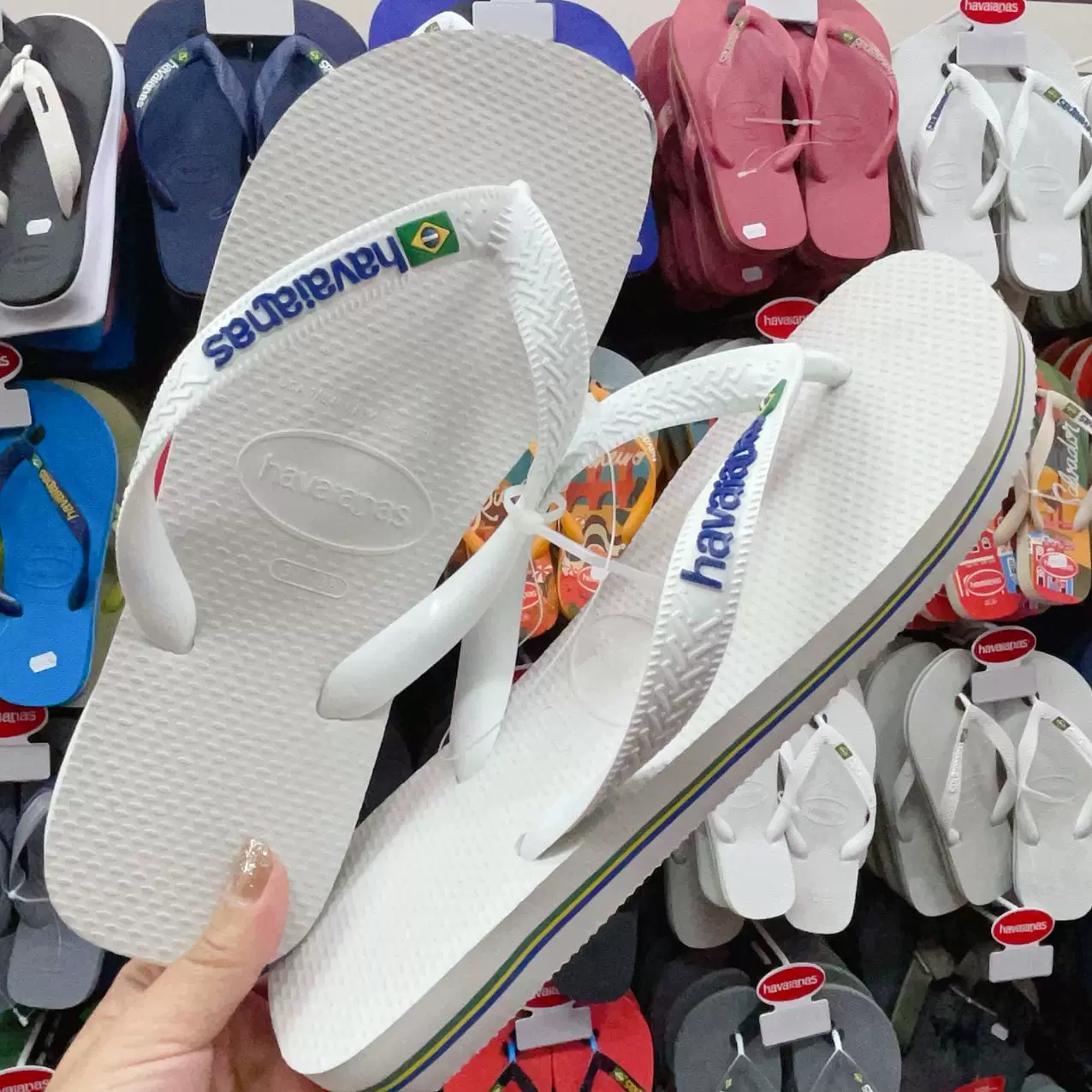Бразильские фудалка Havaianas национальный флаг Havana персонаж человека drag нейтральные родитель-ребёнок обувь для мужчин и женщин без скольжения и тапочки