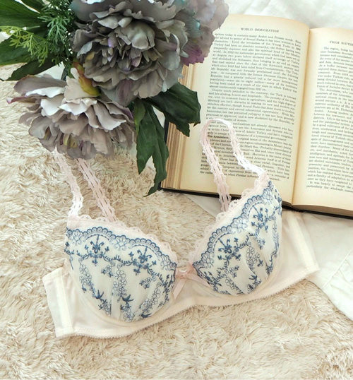 Japanese native wacoal wacoal A BY Amphi bird language butterfly dance underwear bra 370