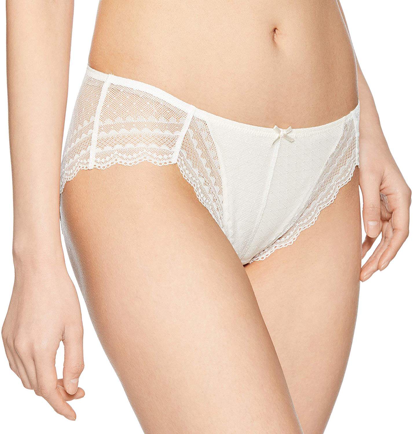 Japanese mainland China Goethe Nana Cool Cotton Cotton Lace Triangle Briefs 138