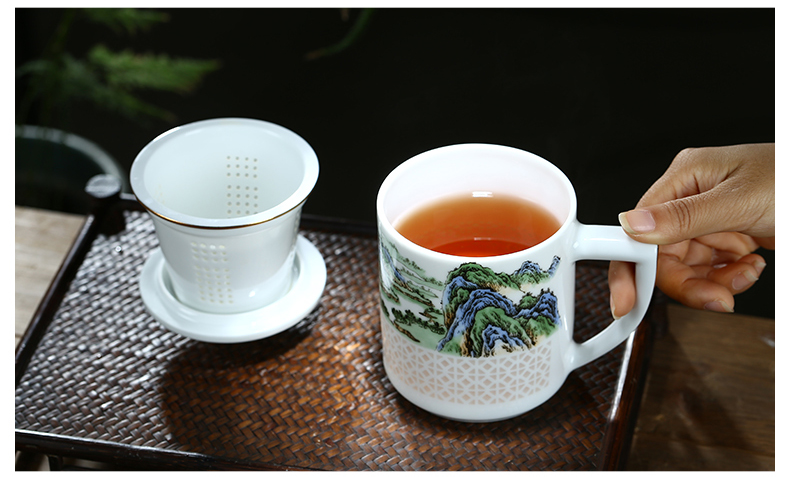 Jingdezhen ceramic filtration separation with cover the tea cups tea cup and exquisite white porcelain cup, office cup gift