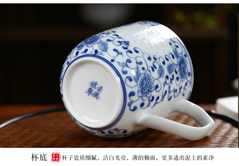 Jingdezhen ceramic tea cup with cover filter glass cup separation and exquisite porcelain tea cups office gift cups