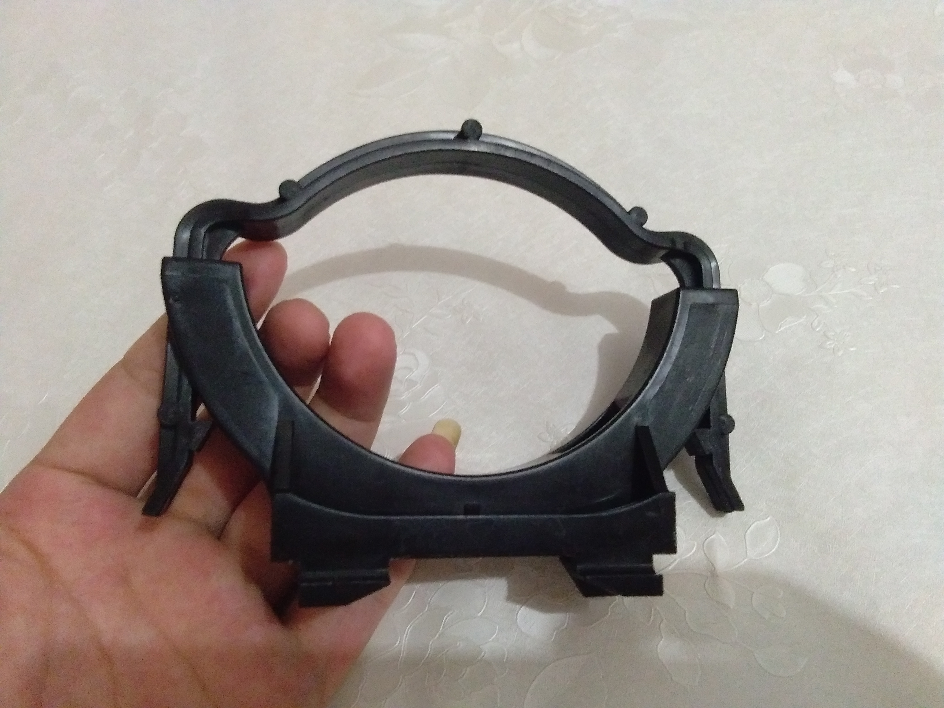 Geberit wall hanging wall hanging toilet iron frame fixing frame black snap card into the wall dark water tank accessories