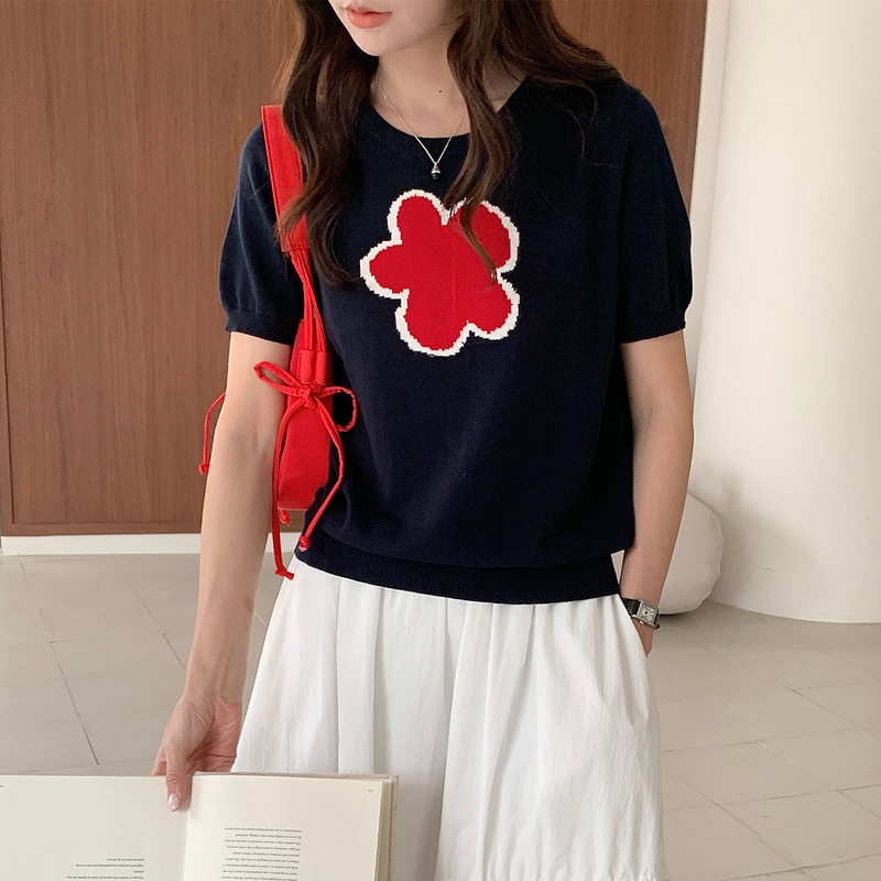 Embroidered Pure Cotton Short-Sleeve T-Shirt for Women 2026 New Summer Knitted All-Cotton Regular Shoulder Top with Unique Design Half-Sleeve