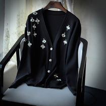 Europe station 21 spring new womens beaded diamond temperament V-neck sweater black knitted cardigan wild jacket socialite