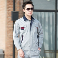 Светло -серый топ