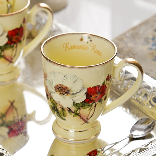 Роскошная королевская чашка кофейного чашки Spoon Set Cup Cup Creative Personal Personation Trend Trend Bone Forcom