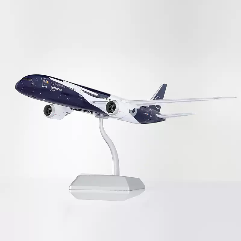 SQ Wings 1:200合金飛機模型大韓航空新塗裝737-900 HL8248