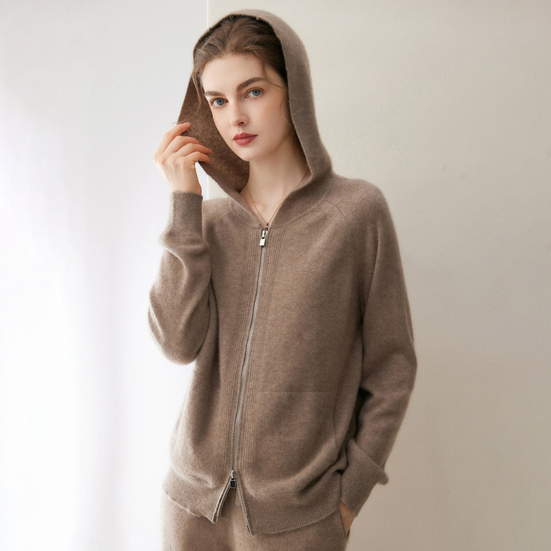 100% Cashmere Hooded Cardigan for Women, Zip-Up Knit Sweater, Loose Pocket Hoodie, Age-Reducing Autumn and Winter Top 100% Cashmere Hooded Cardigan for Women, Zip-Up Knit Sweater, Loose Pocket Hoodie, Age-Reducing Autumn and Winter Top