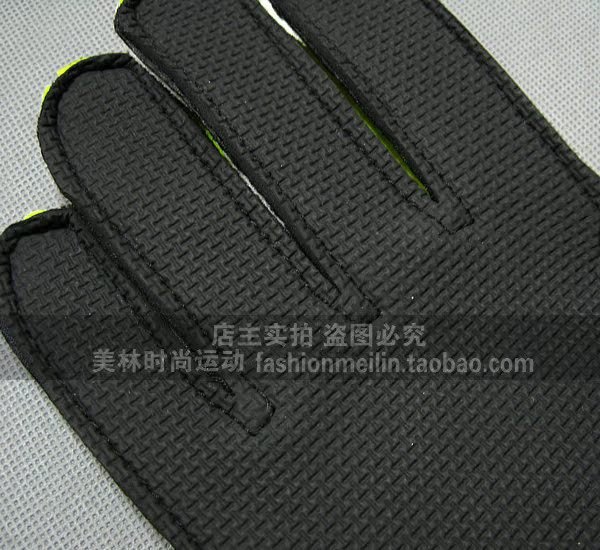 Gants de foot      - Ref 2591333 Image 14