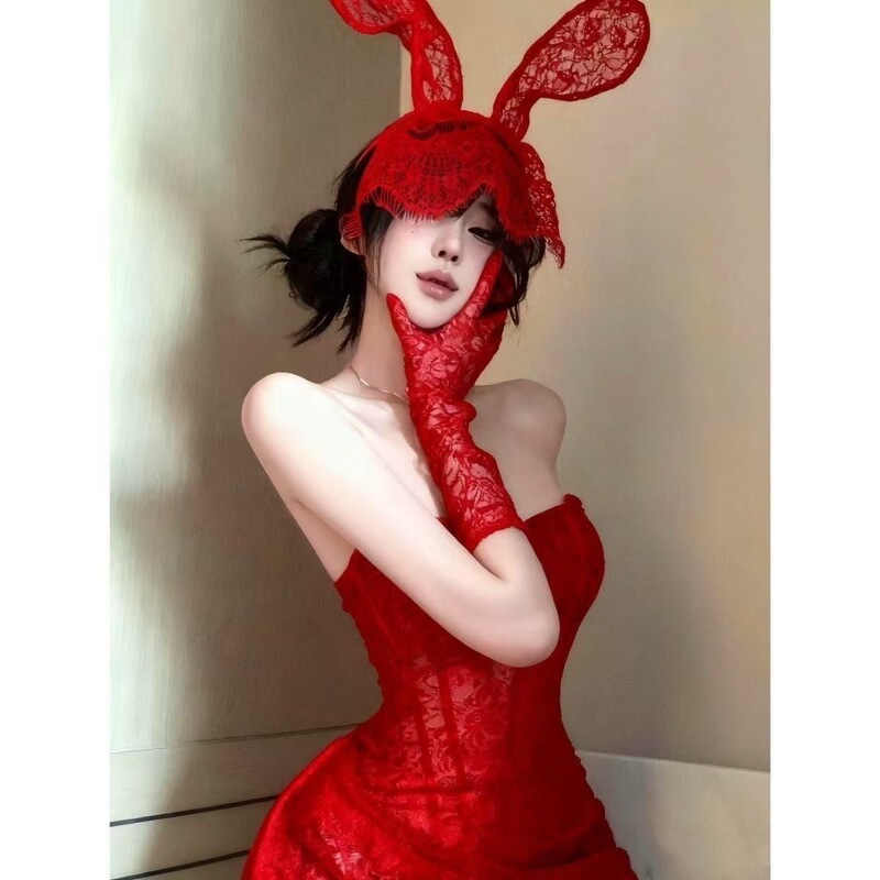 Sexy Lace Bunny Girl Cosplay Bunny Ears Headband Sexy Patterned Straps Slim Mesh Tube Top Sexy Lace Bunny Girl Cosplay Bunny Ears Headband Sexy Patterned Straps Slim Mesh Tube Top