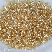 Светло -золото