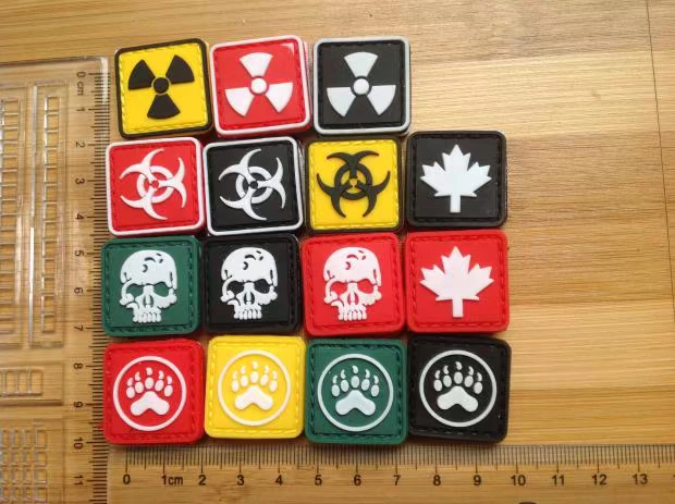 PVC ngoài trời Mini Resident Evil Velcro Ba lô Nhãn hiệu Huy hiệu Epaulettes Băng đeo tay cá tính miếng dán lên áo