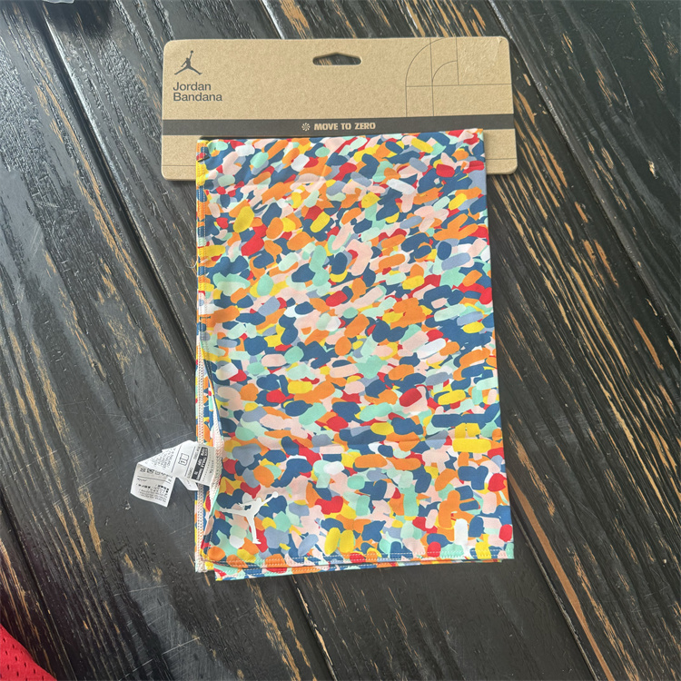 Nike/Nike Men's and Women's Printed Headscarf Magic Neck Scarf Running and Cycling Headband Square Scarf Dj5970-903 Nike/Nike Men's and Women's Printed Headscarf Magic Neck Scarf Running and Cycling Headband Square Scarf Dj5970-903