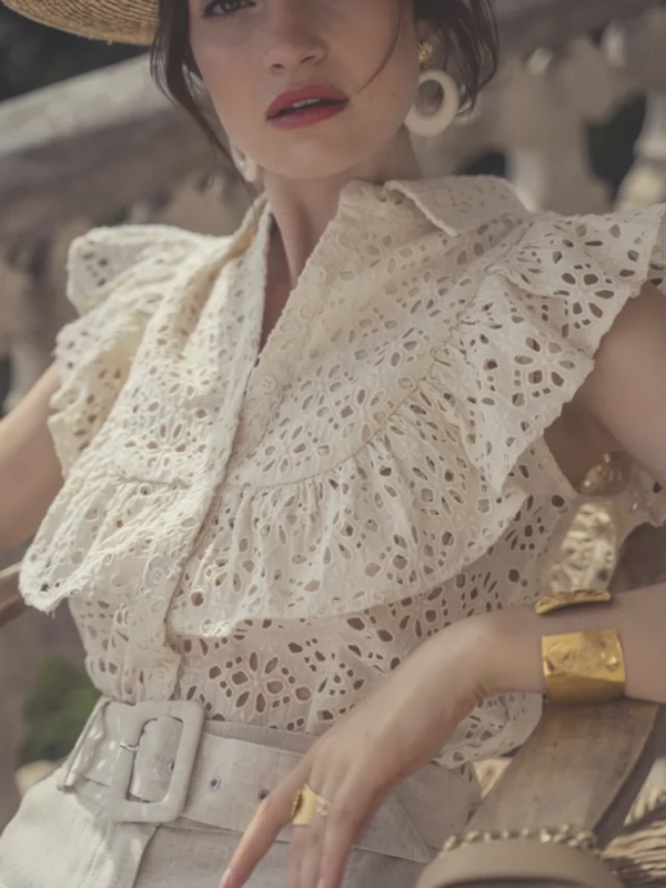 [in Stock] French-Style Niche High-Quality Hollow Embroidery Lace Ruffle Sleeveless Shirt Top
