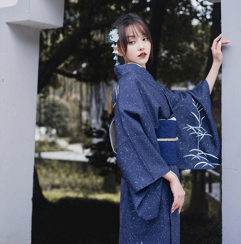 Japanese-Style Kimono and Yukata Retro Dress Modified Kimono for Photography Travel Photoshoot in Stock