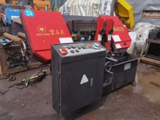 Станок 二手锯床4028金属带锯床宝石花数控小型蜗轮卧式机床剪刀式切割锯
