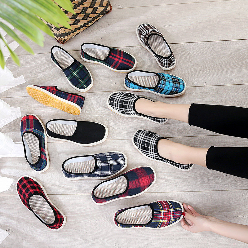 Old Beijing cloth shoes Womens middle-aged shallow mouth work shoes Lazy shoes ladies casual walking shoes breathable spring and autumn shoes