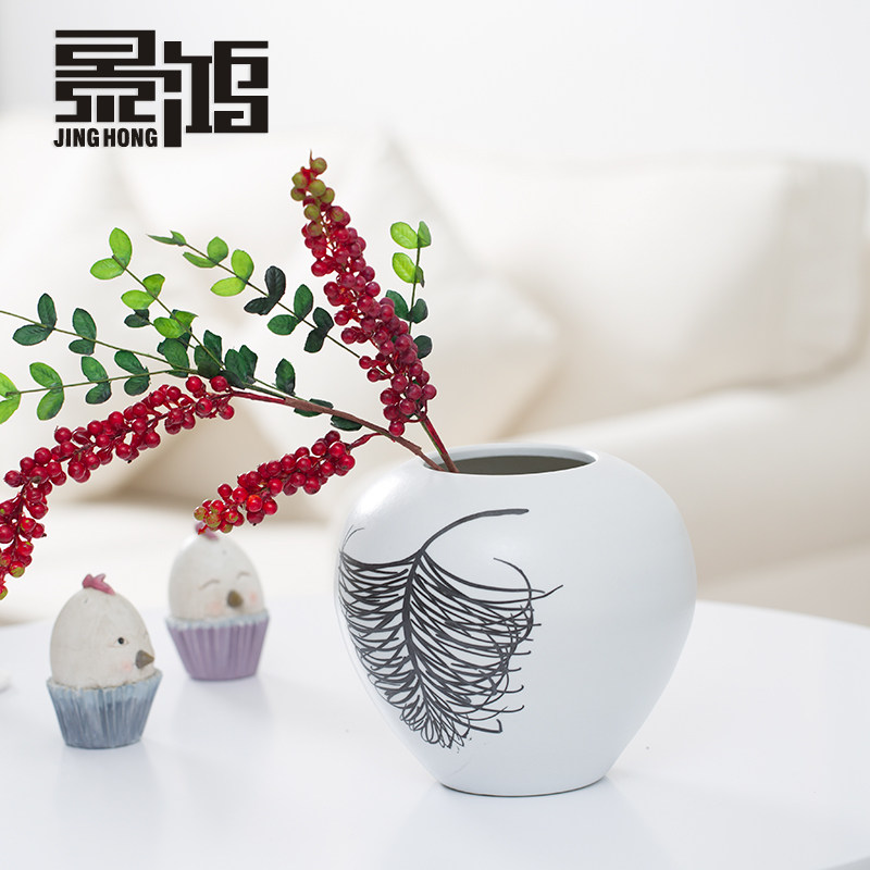 �����ִ���Լ�մɲ廨��ƿ