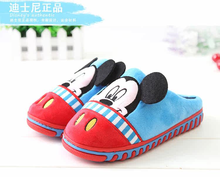 Pantoufles enfants en suède DISNEY pour hiver - semelle autre - Ref 1034752 Image 16