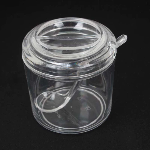 Отели могут использовать сахарные банки и соль -банки, приправляющие банки перца банок приправы для бутылки.