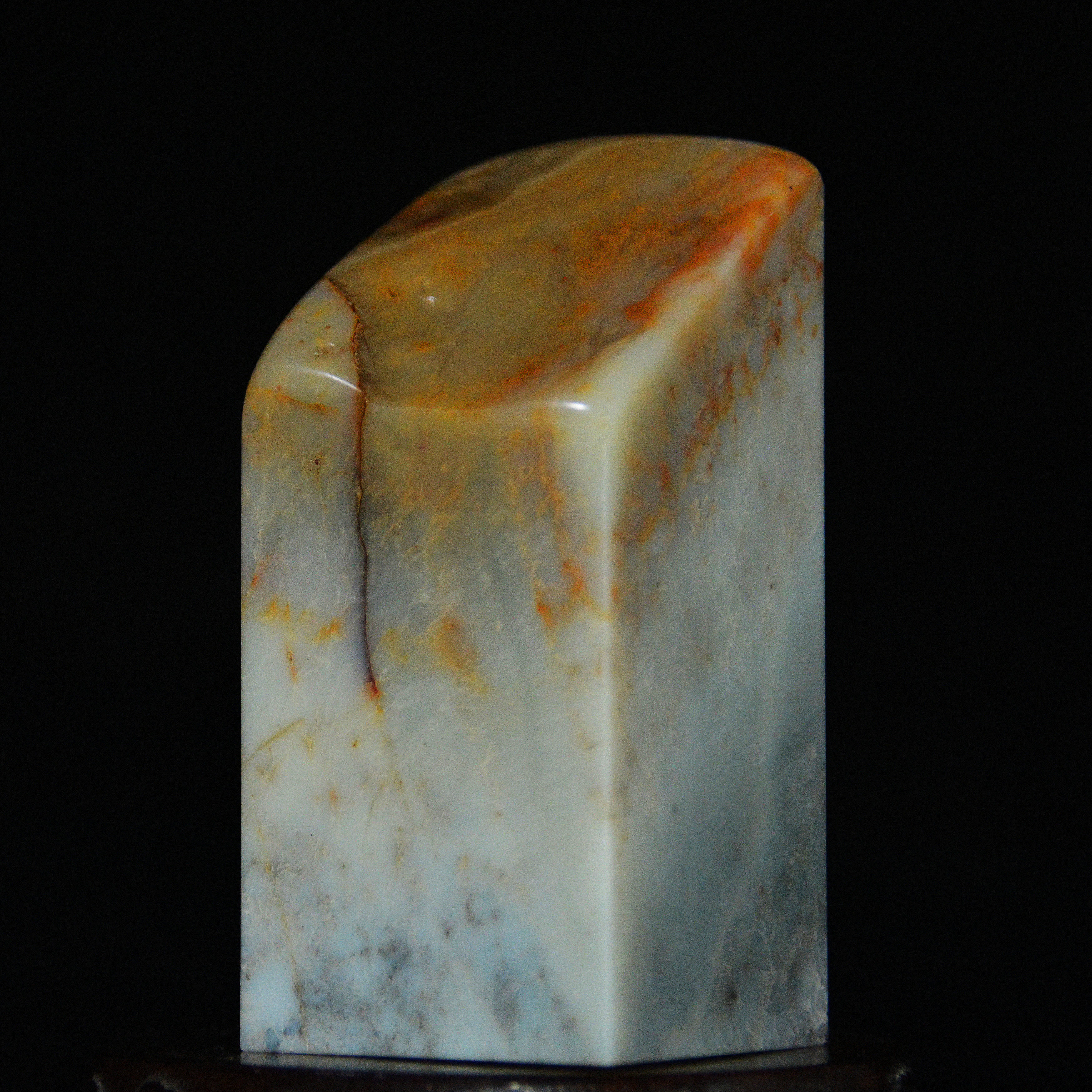 Digging Chang fossil fish scales frozen seal single stone big material top with leather love Ritang Shoushan Qingtian Bahrain seal carving custom