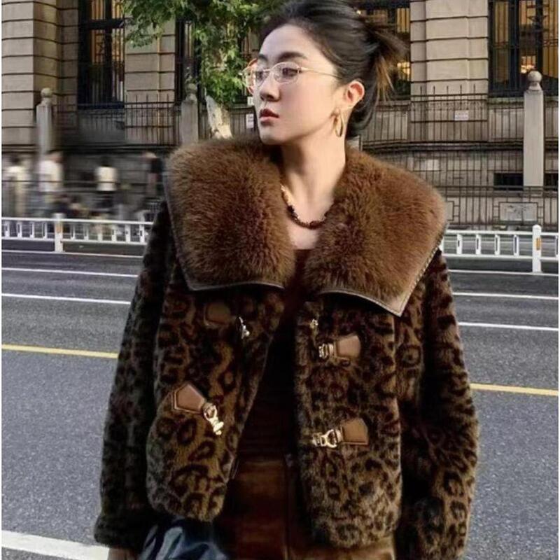 2025 Fashionable New Short Mink Fur Coat with Thickened Leopard Print Fur Jacket