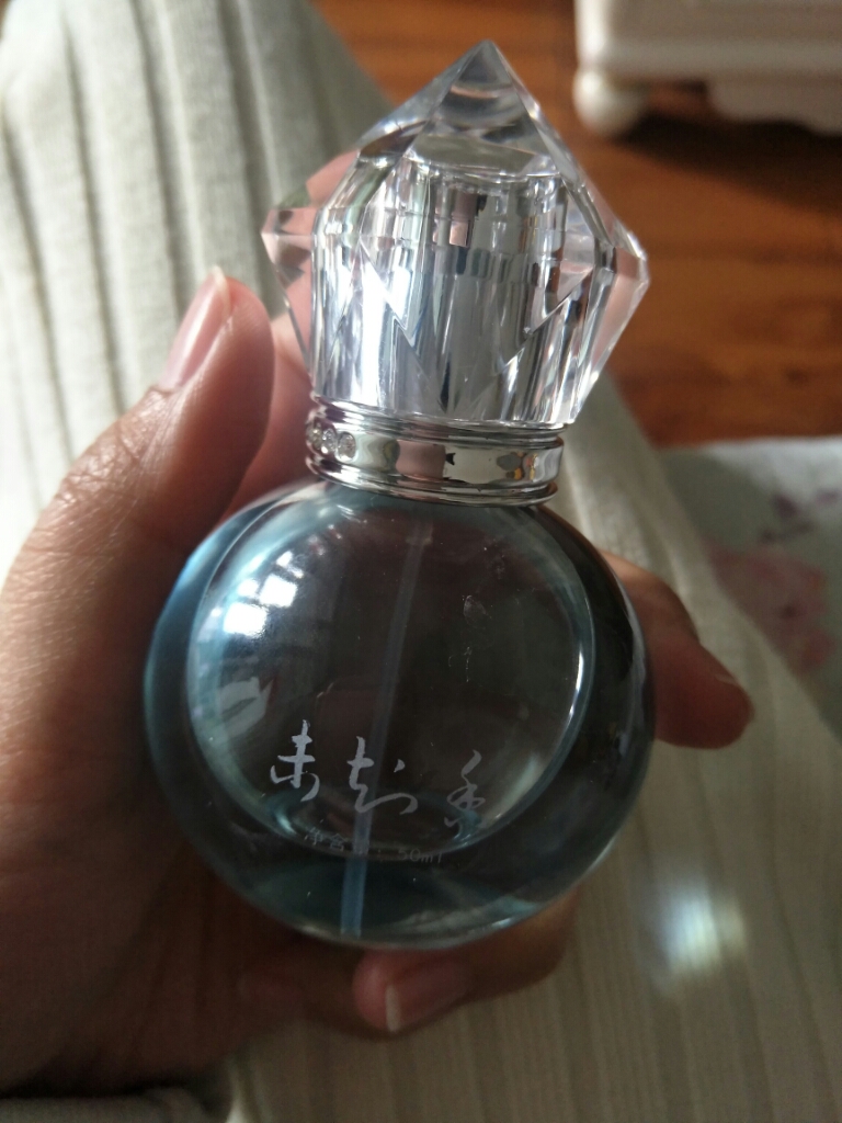 雏菊50毫升香水性价比最高，使用一个月后真实上手体验,第8张